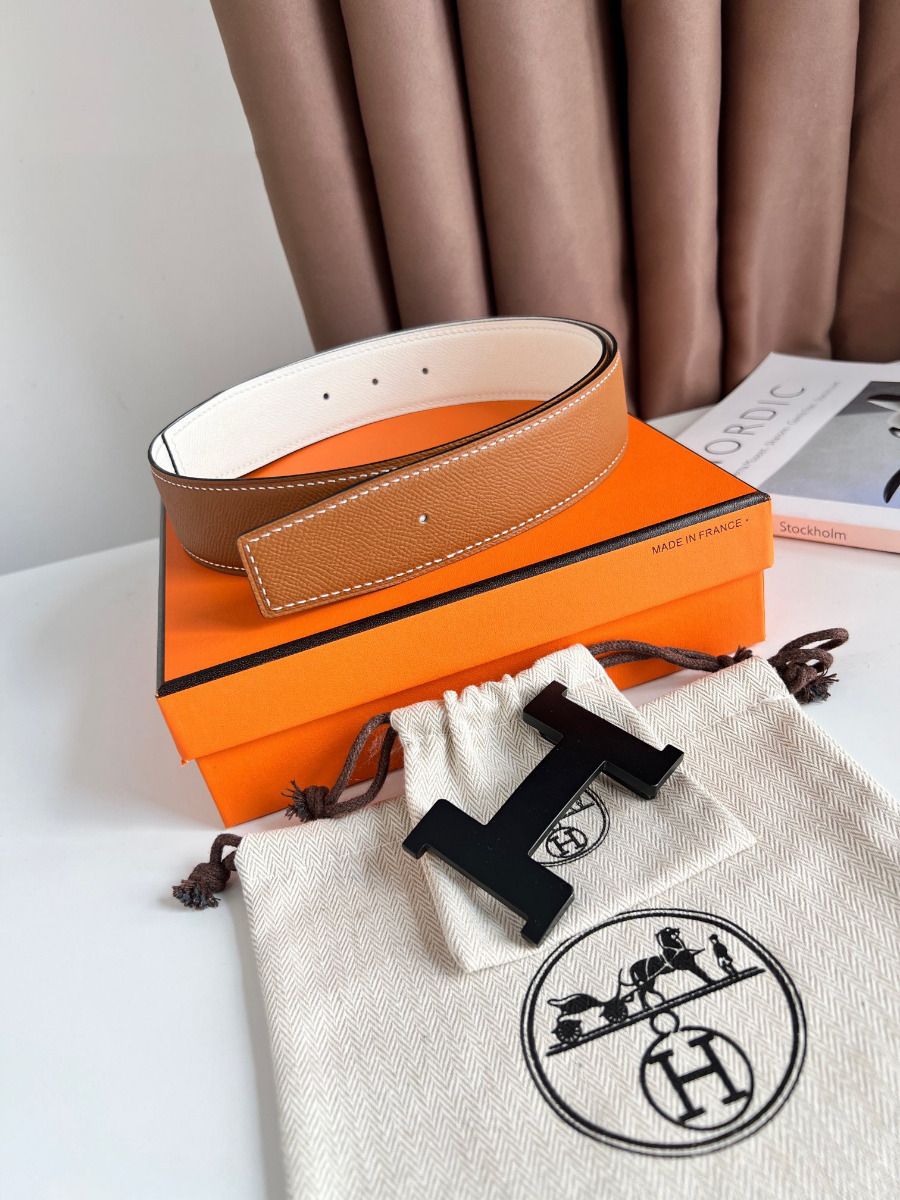 Hermes Constance Reversible Belt 38MM in Epsom Leather with Black Buckle - Image 4