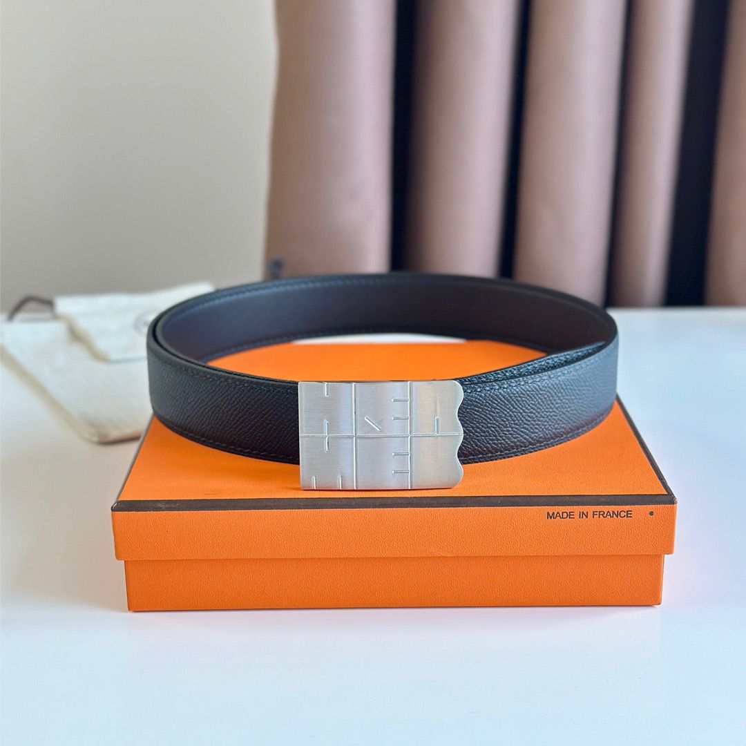 Hermes Typo Reversible Belt 32MM in Black Epsom Calfskin - Image 3