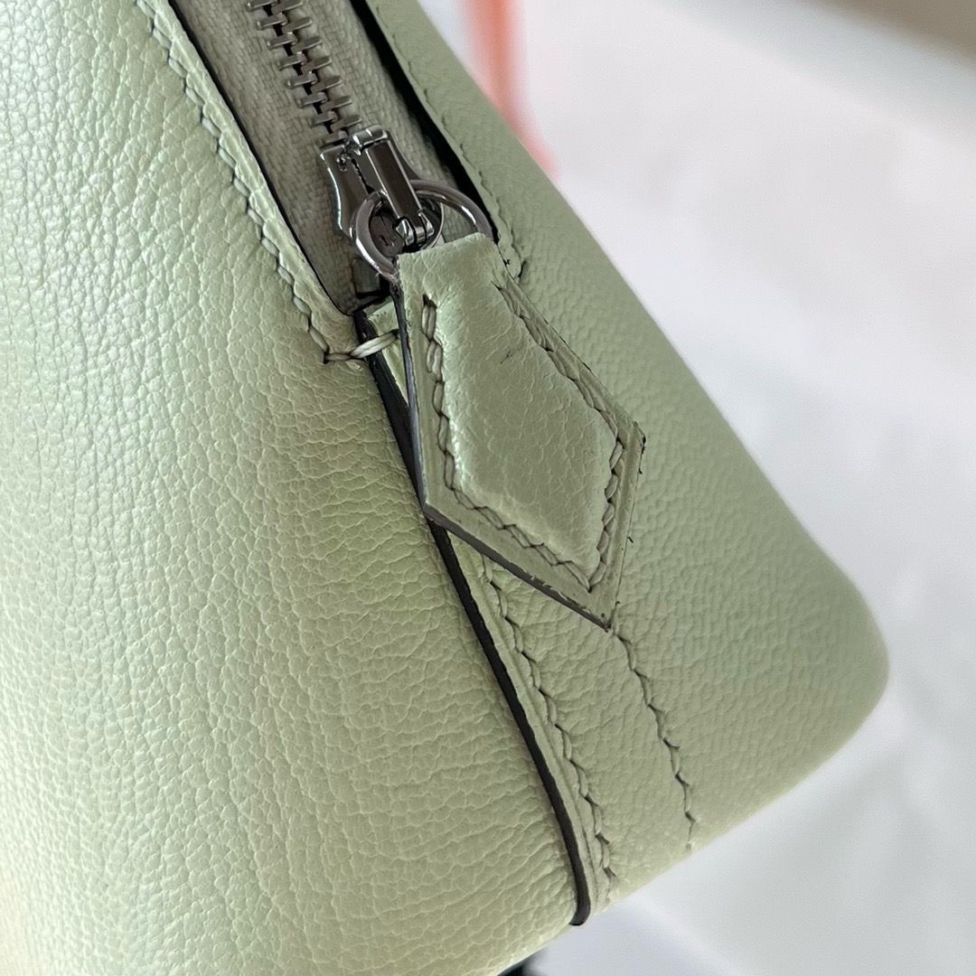 Hermes Bolide 1923 Mini Handmade Bag In Vert Fizz Chevre Mysore Leather - Image 6