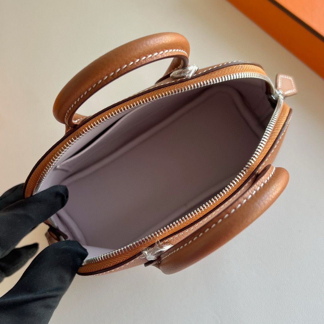 Hermes Bolide 1923 Mini Verso Handmade Bag in Gold Evercolor Calfskin - Image 5