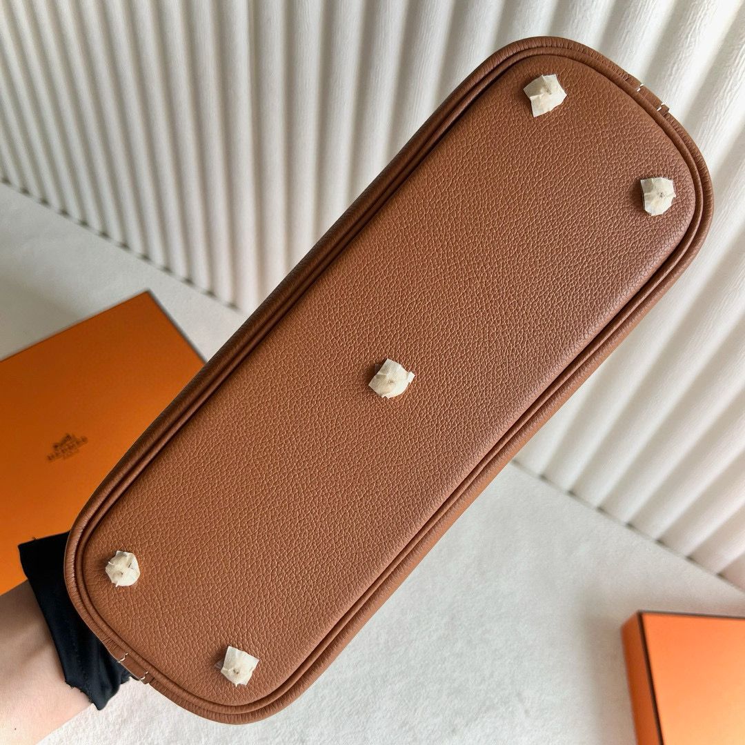 Hermes Bolide 1923 25 Handmade Bag in Gold Evercolor Calfskin - Image 5