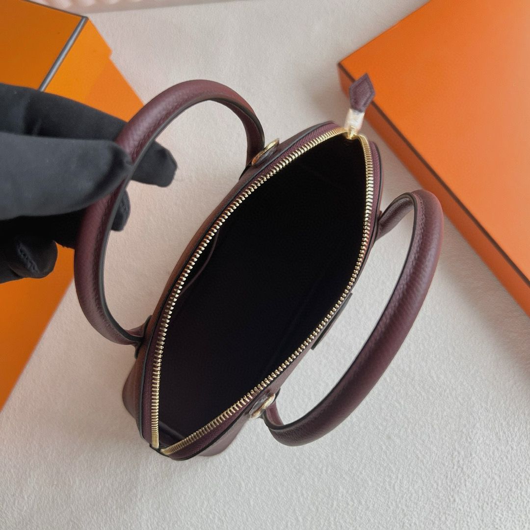 Hermes Bolide 1923 25 Handmade Bag in Bordeaux Epsom Calfskin - Image 6