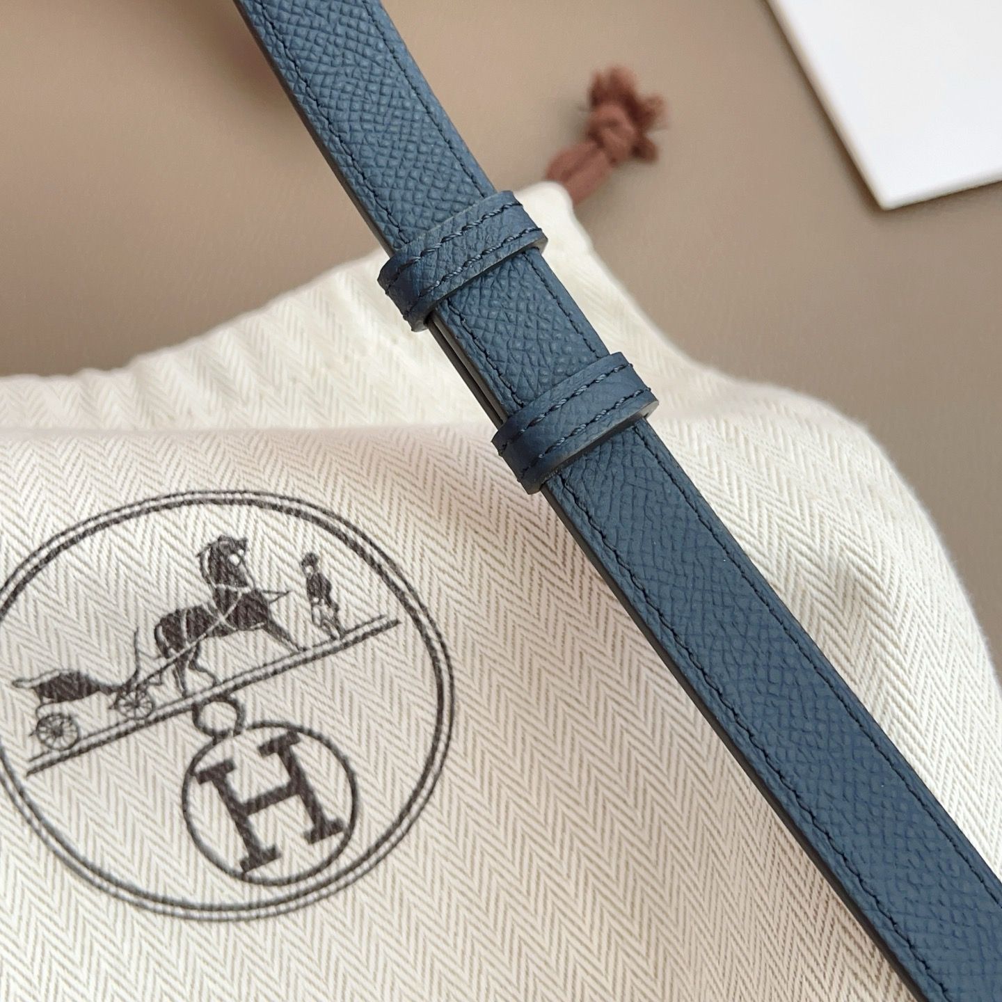 Hermes Kelly 18 Belt in Blue Nuit Epsom Leather - Image 10