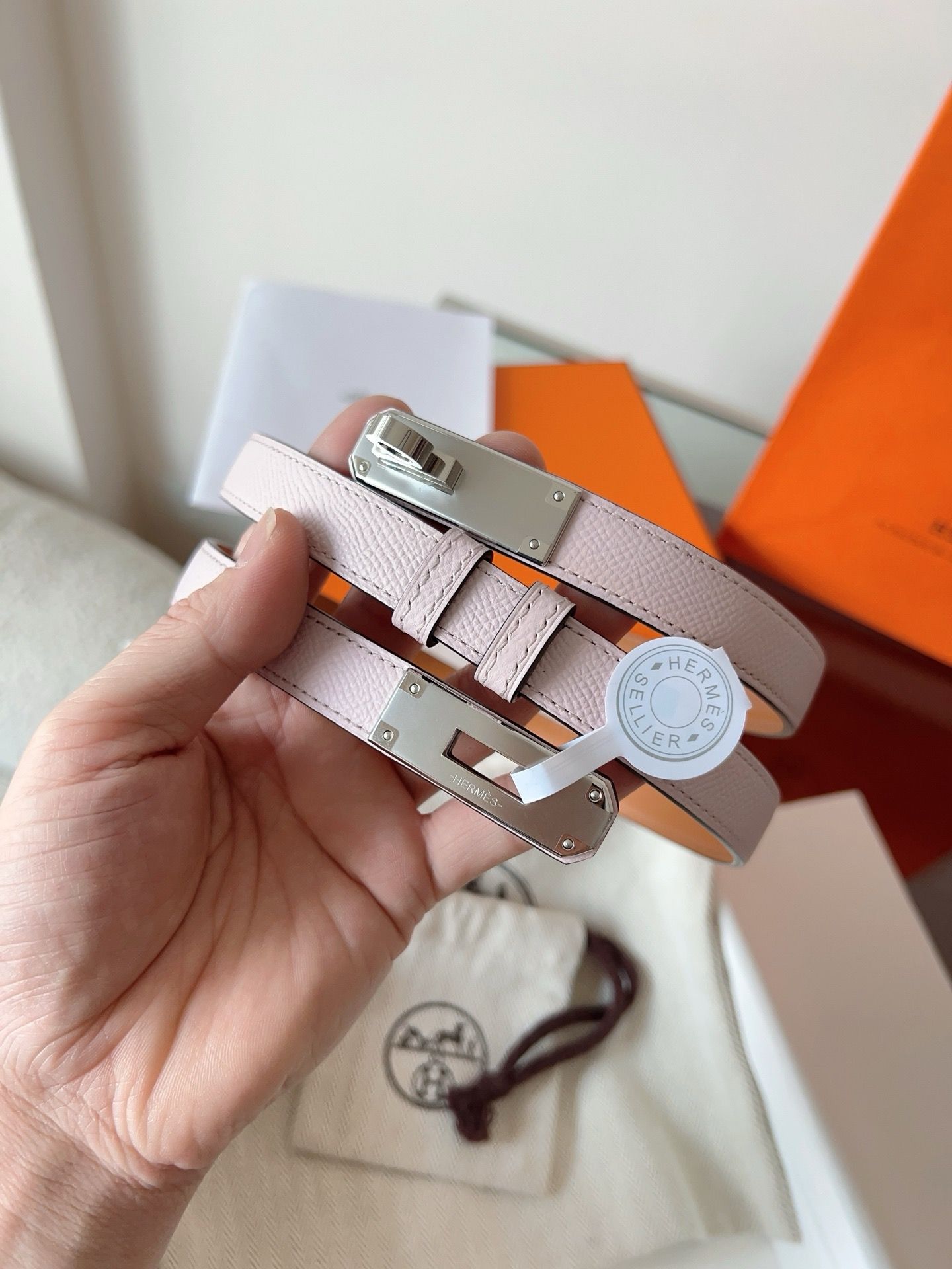 Hermes Kelly 18 Belt in Maupe Pale Epsom Leather - Image 10