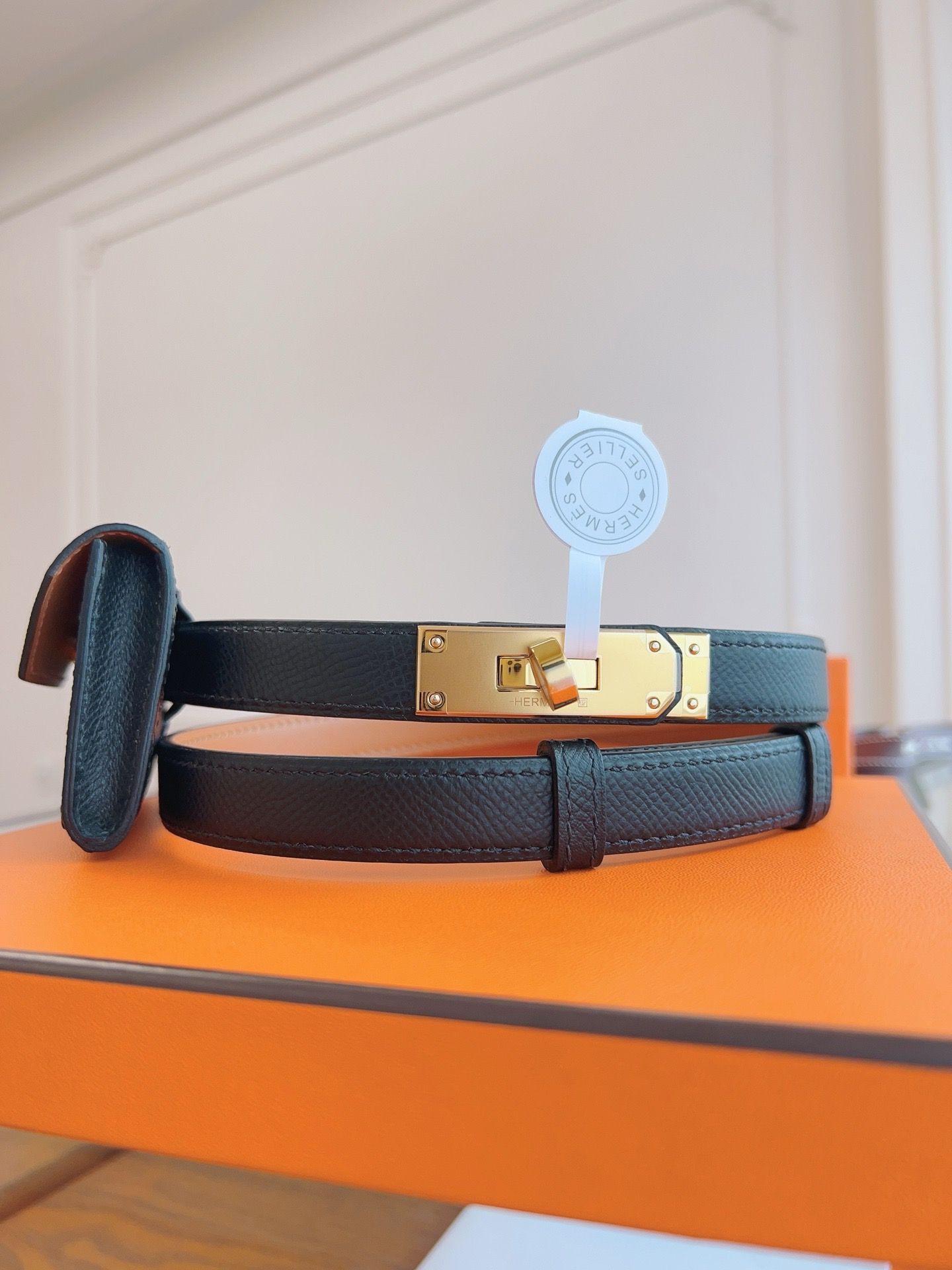 Hermes Kelly Pocket 18 Belt in Black Epsom Calfkin - Image 9