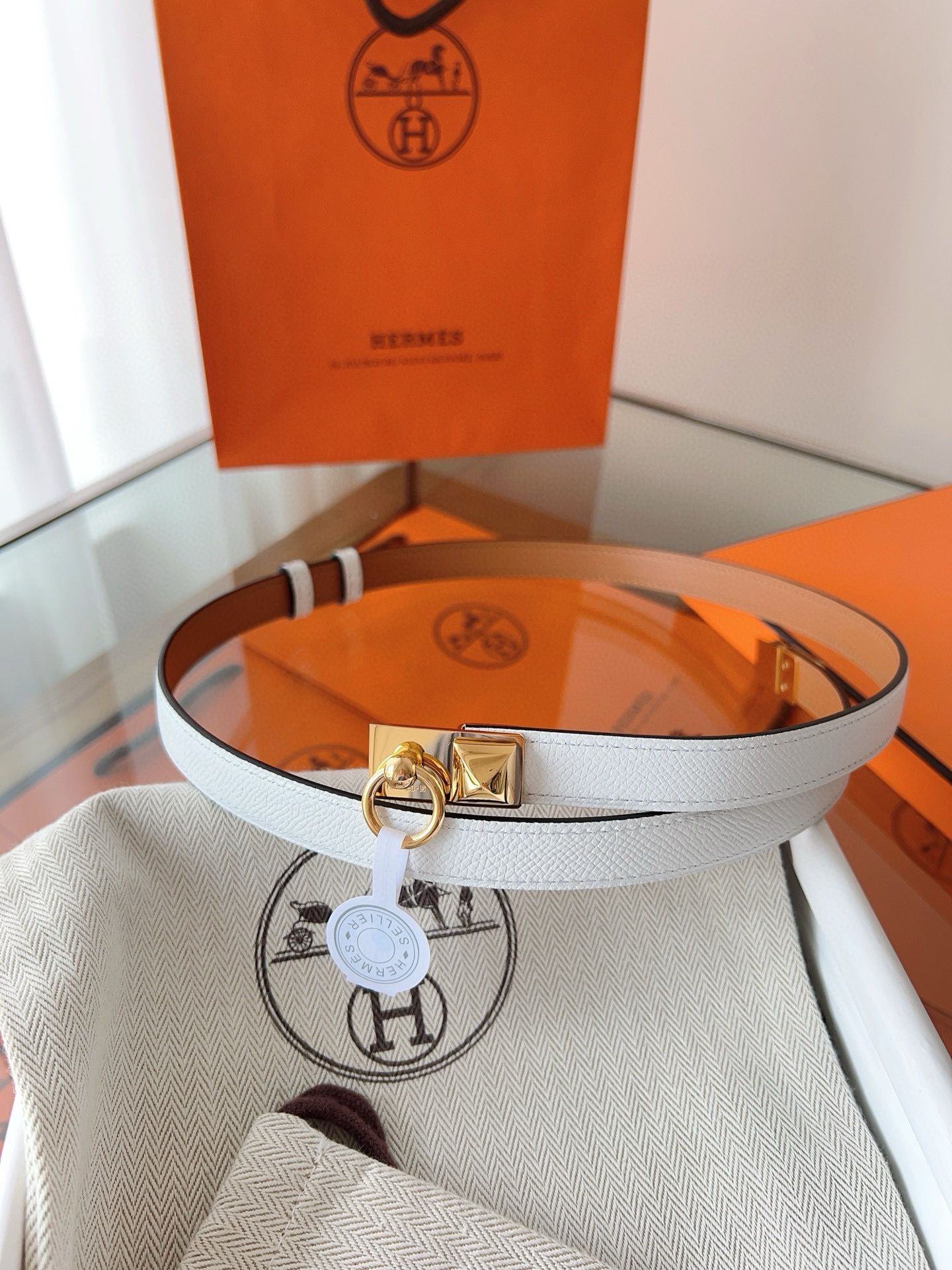 Hermes Rivale 18 Belt in White Epsom Calfskin - Image 3