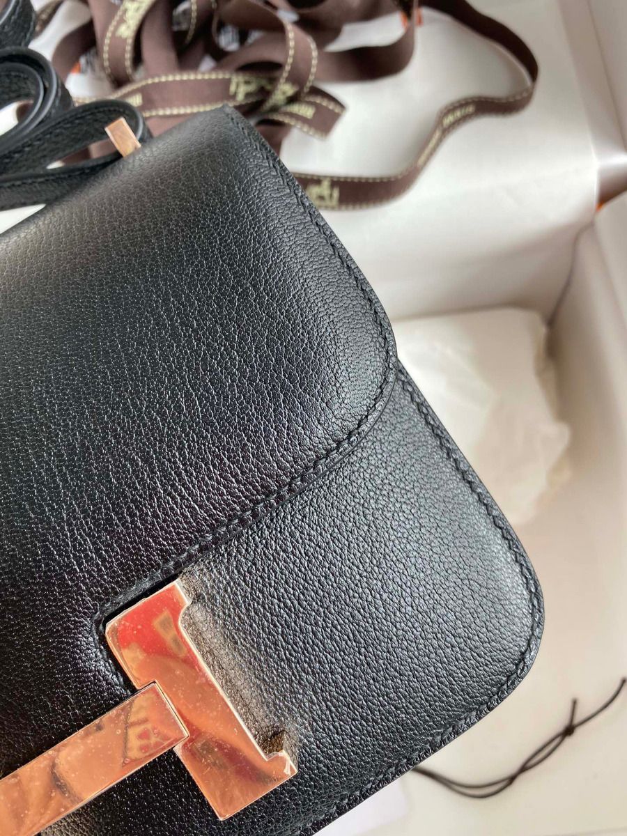 Hermes Constance 18 Handmade Bag In Black Chevre Mysore Leather - Image 4