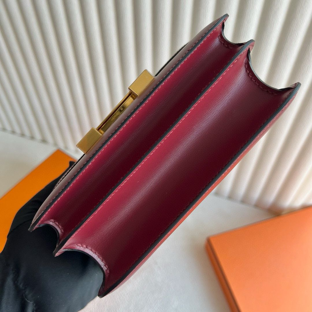 Hermes Constance Enamel 18 Handmade Bag in Rouge H Box Calfskin - Image 6