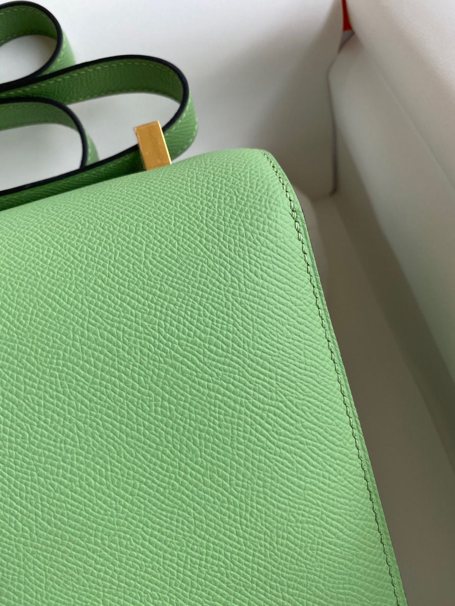 Hermes Constance 18 Handmade Bag In Vert Criquet Epsom Calfskin - Image 5