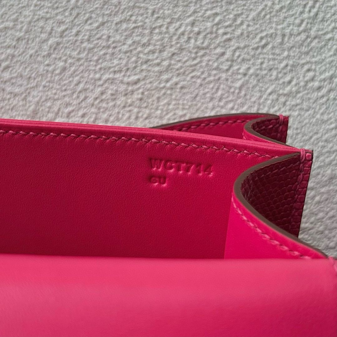 Hermes Constance 18 Handmade Bag in Fushsia Lizard Leather - Image 4