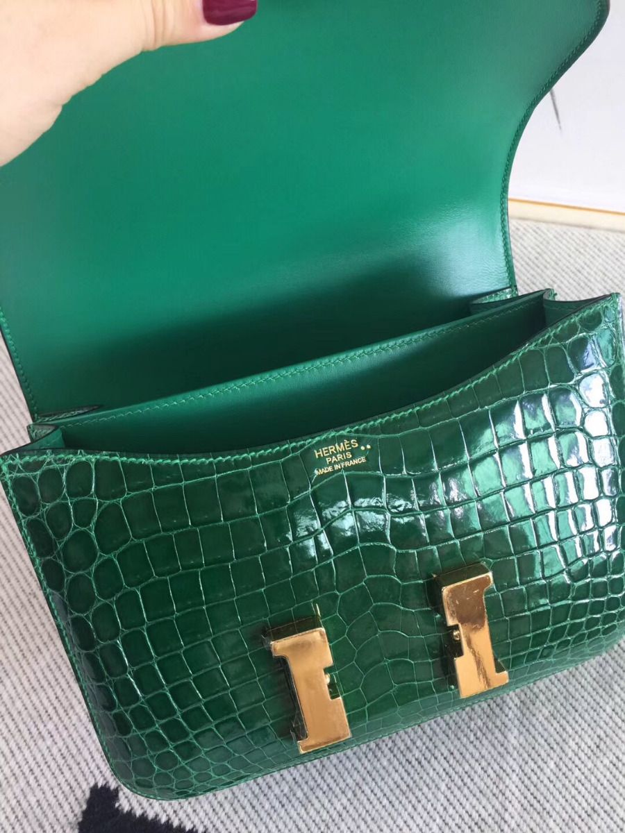 Hermes Constance 24 Handmade Bag In Green Niloticus Crocodile - Image 8