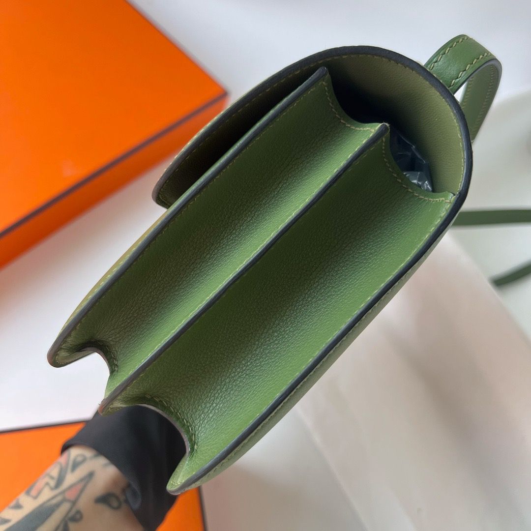 Hermes Constance Elan Handmade Bag In Canopee Evercolor Calfskin - Image 5