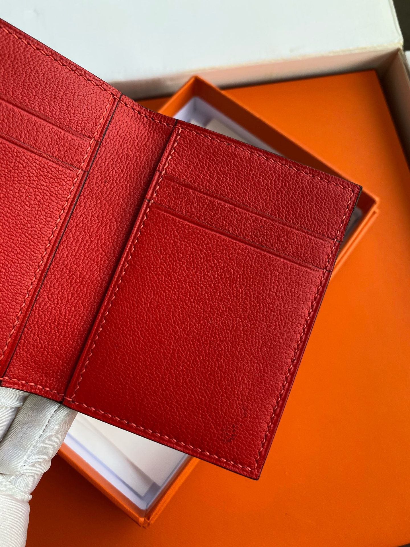 Hermes MC² Euclide Card Holder in Red Shiny Alligator Leather - Image 7