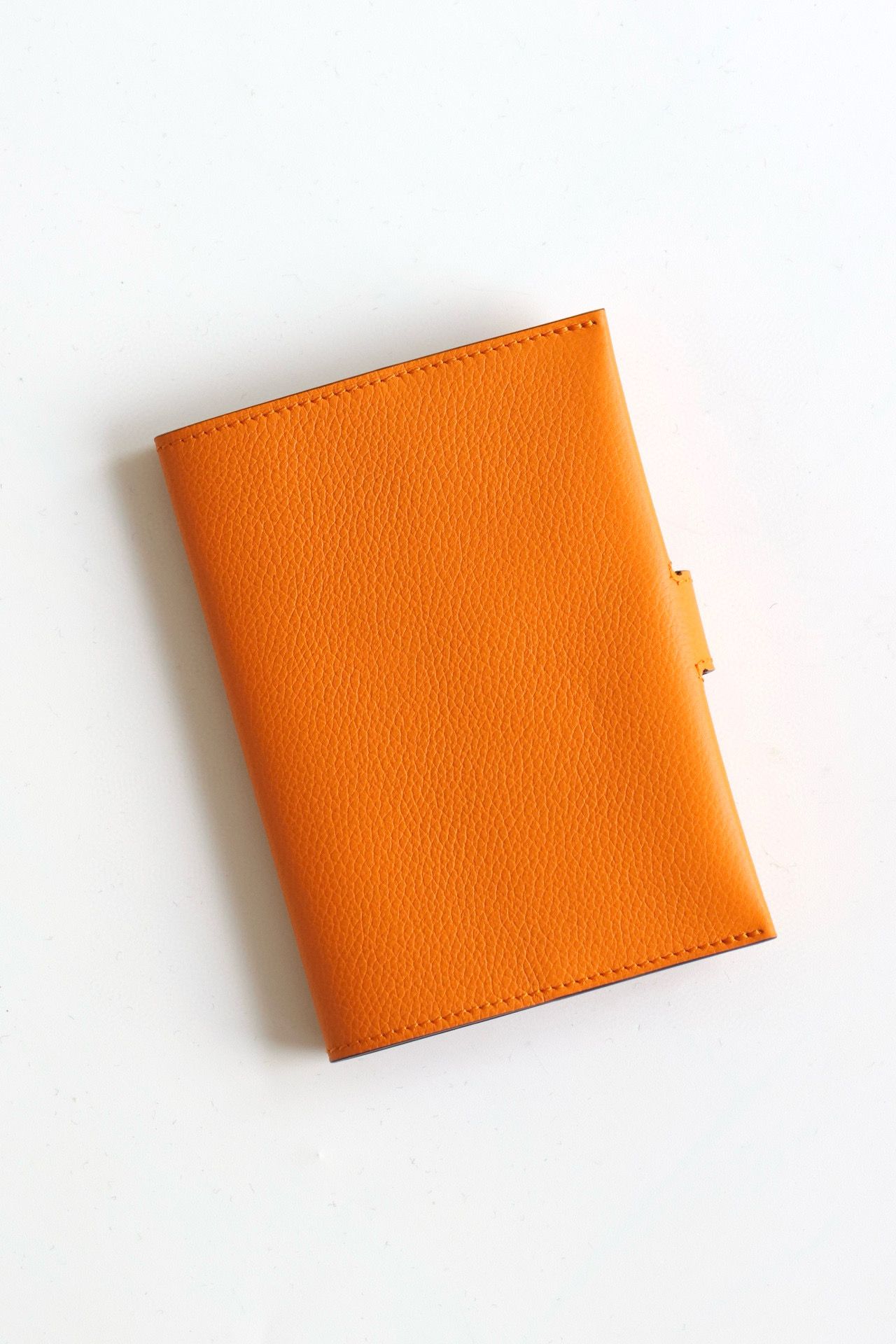 Hermes R.M.S Passport Holder in Apricot Evercolor Calfskin - Image 10
