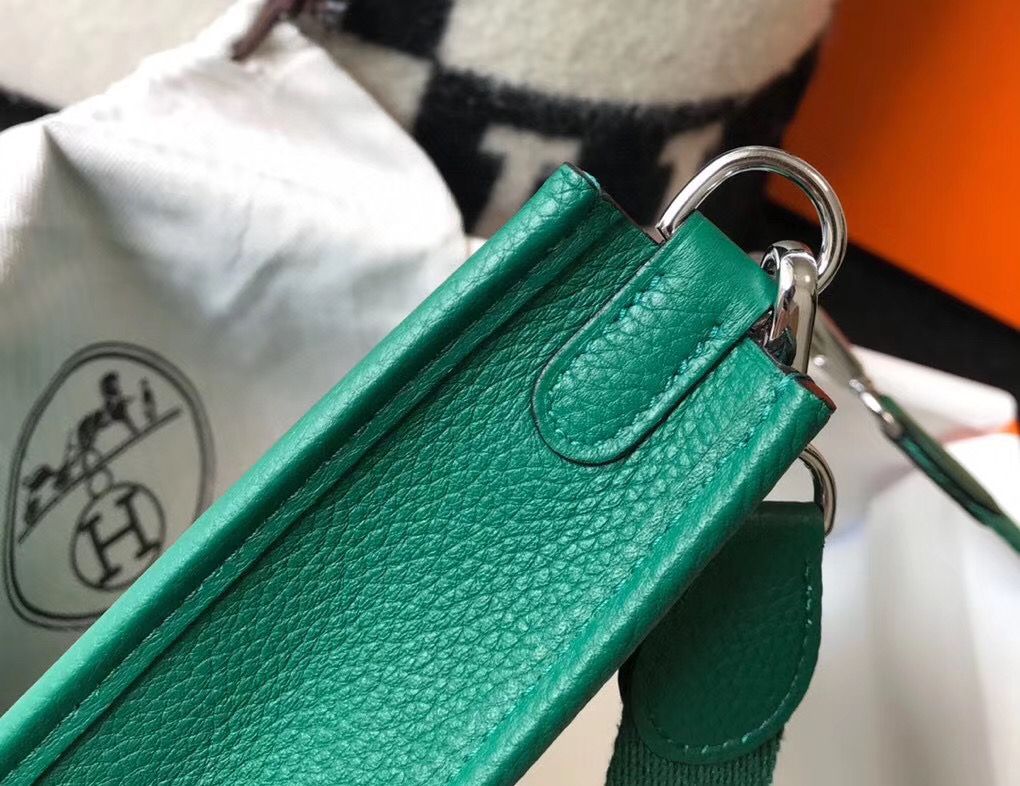 Hermes Evelyne III TPM Bag In Vert Vertigo Clemence Leather - Image 6