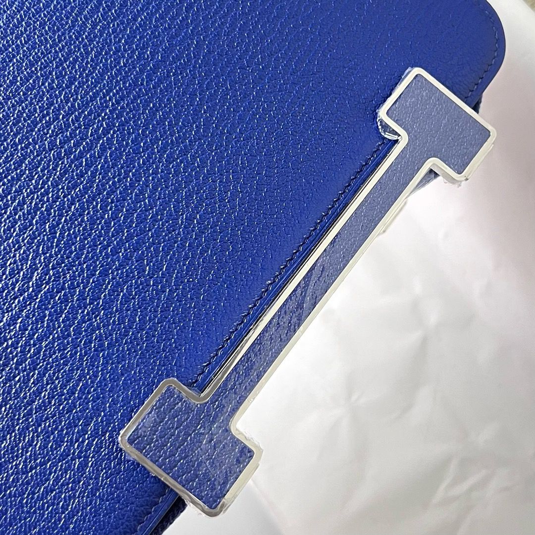 Hermes Geta Handmade Bag In Blue Electric Chevre Mysore Leather - Image 3