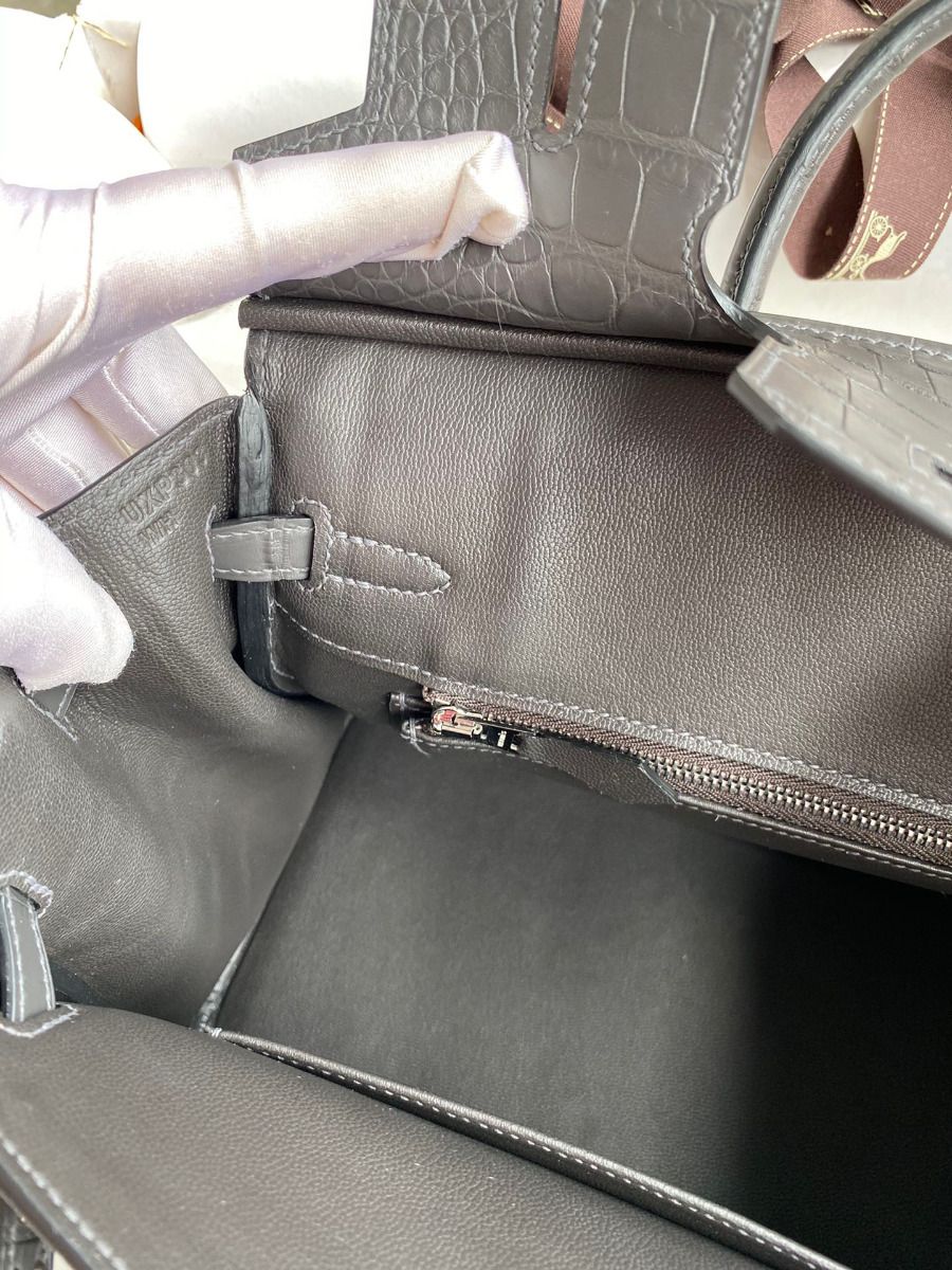 Hermes Birkin 25 Bag In Dark Grey Matte Alligator Crocodile Skin - Image 10