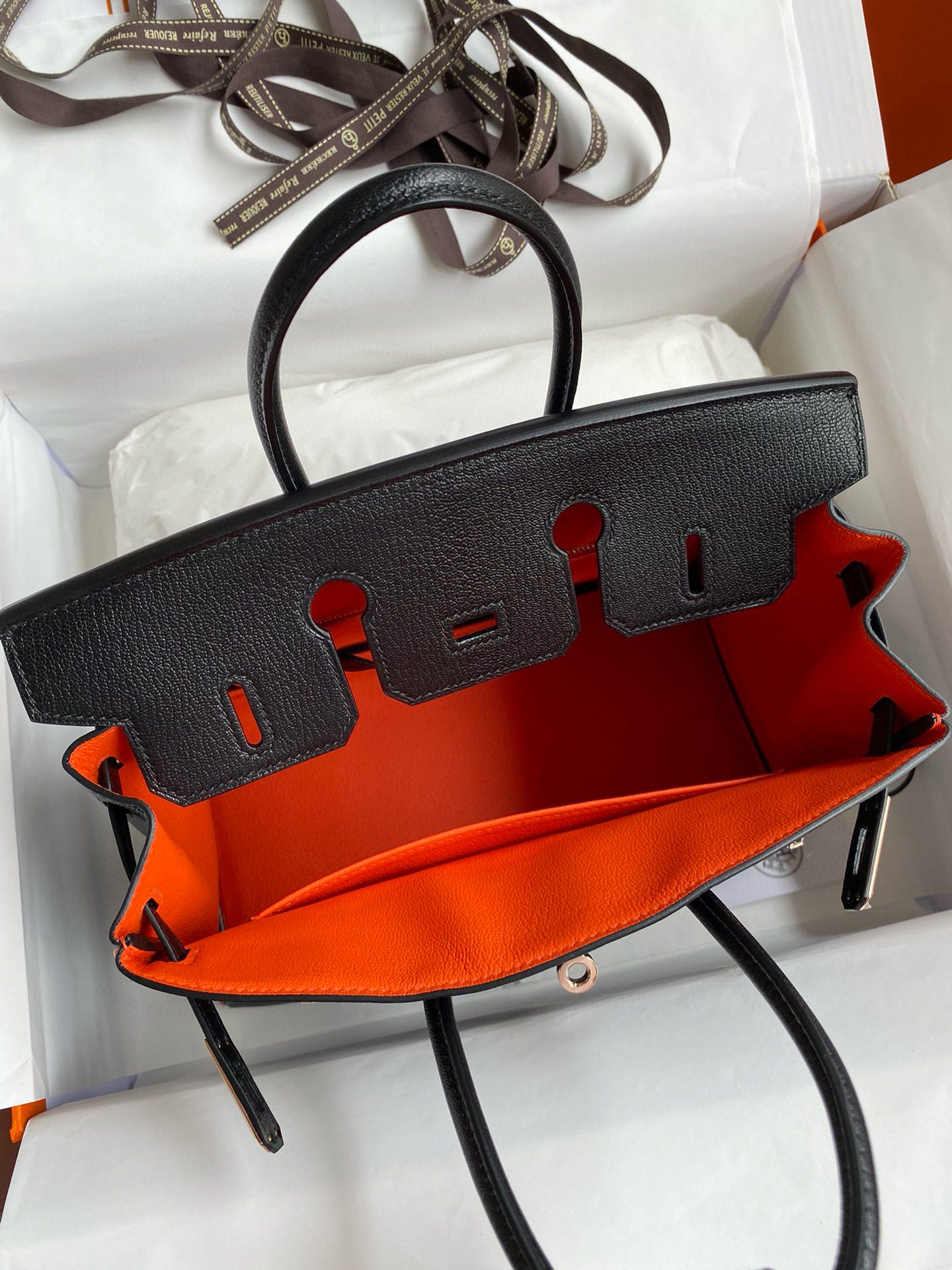 Hermes HSS Birkin 25 Bicolor Bag in Black and Orange Chevre Mysore Goatskin - Image 7