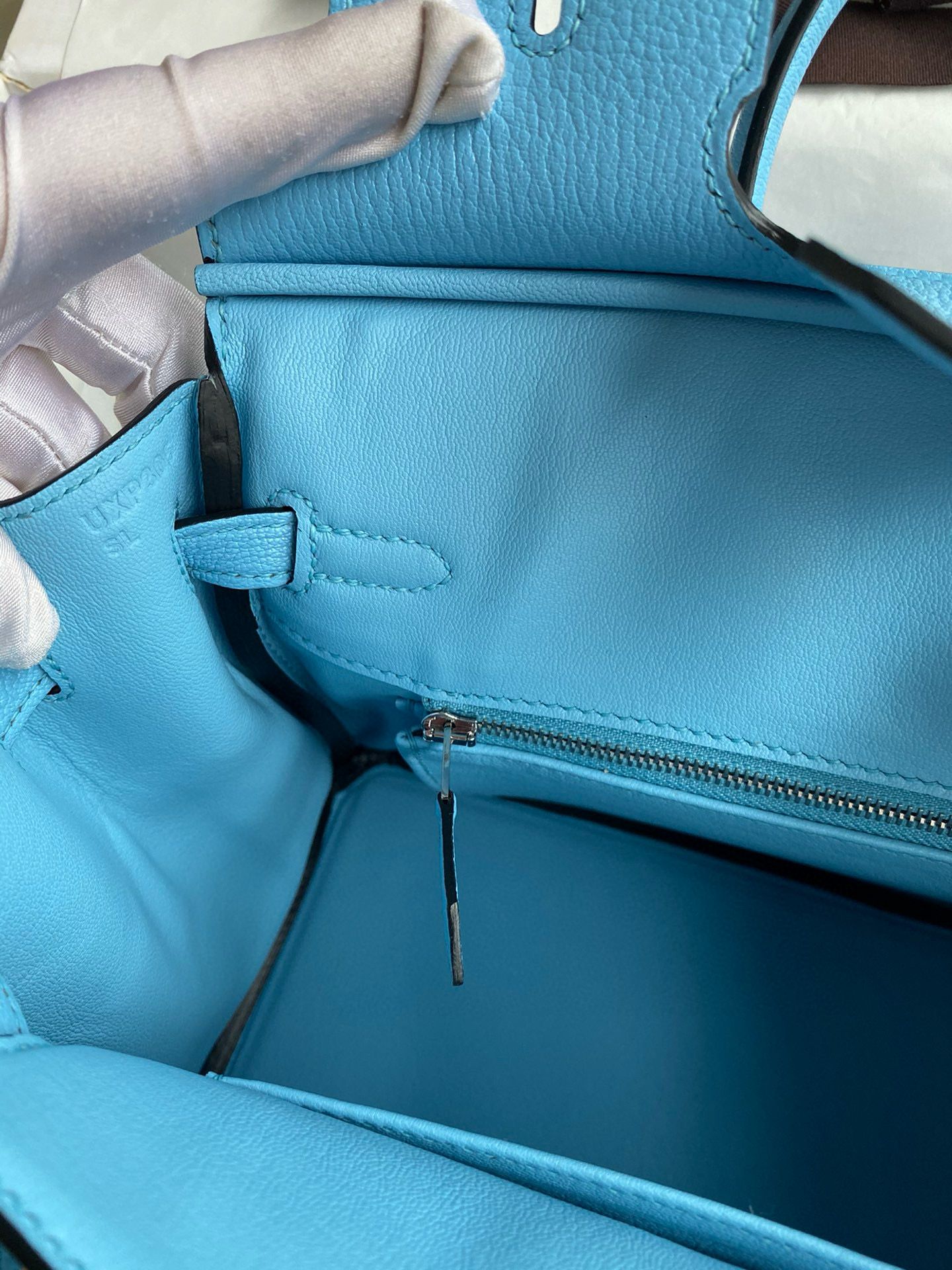 Hermes Birkin 25 Retourne Handmade Bag in Celeste Chevre Mysore Goatskin - Image 10