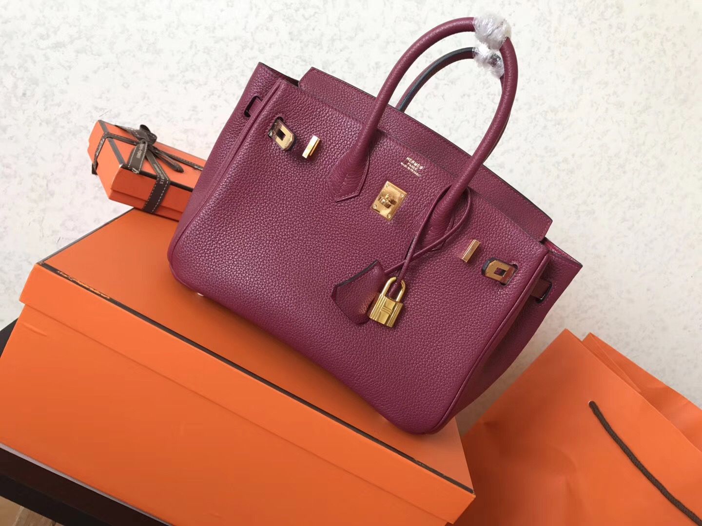 Hermes Birkin 25 Handmade Bag In Ruby Clemence Leather - Image 9
