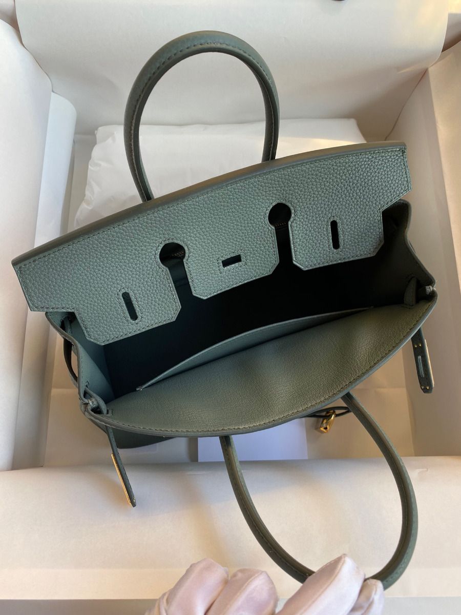 Hermes Birkin 25 Retourne Handmade Bag In Vert Amande Clemence Leather - Image 7
