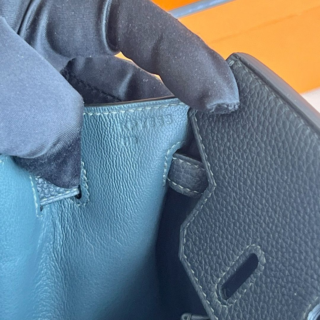 Hermes Birkin 25 Retourne Handmade Bag in Vert Cypres Clemence Leather - Image 6