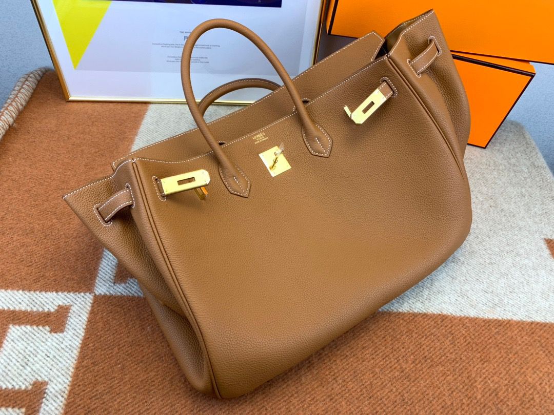Hermes Birkin 40 Handmade Bag In Gold Clemence Leather - Image 5