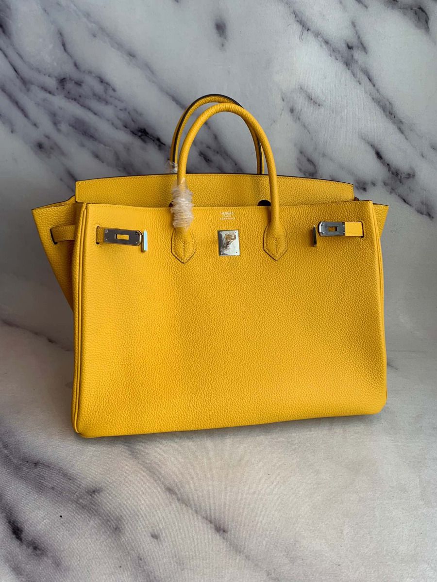 Hermes Birkin 40 Handmade Bag In Yellow Clemence Leather - Image 4
