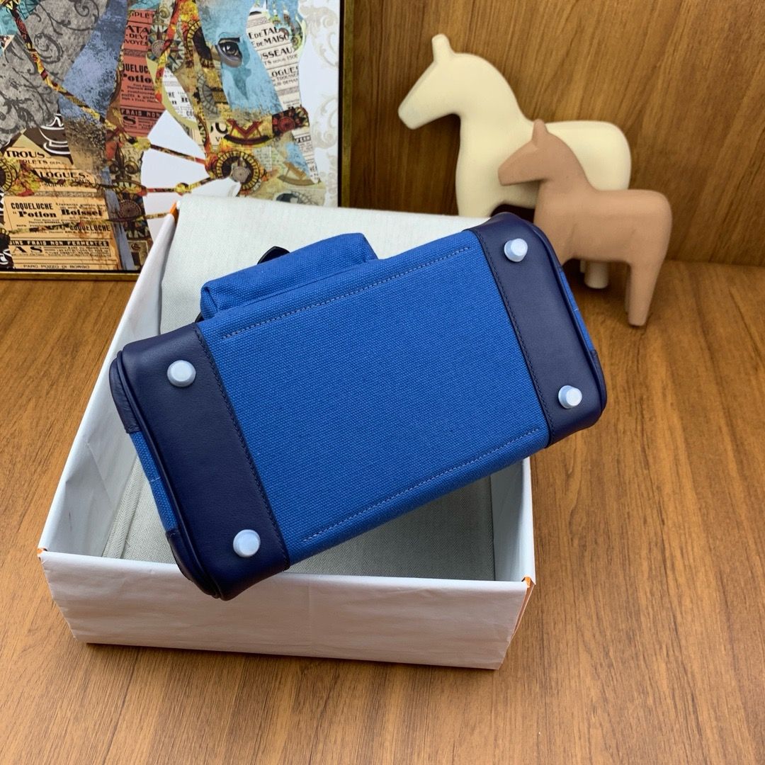 Hermes Birkin Cargo 25 Bag in Blue Toile and Navy Blue Swift Leather - Image 6