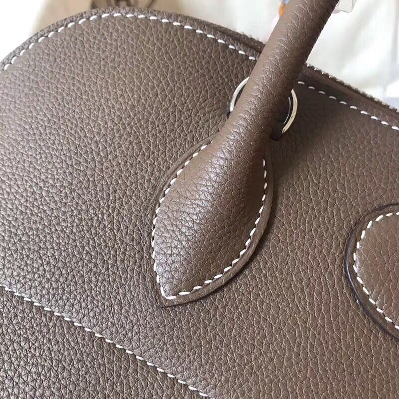 Hermes Bolide 31 Handmade Bag In Taupe Clemence Leather - Image 5