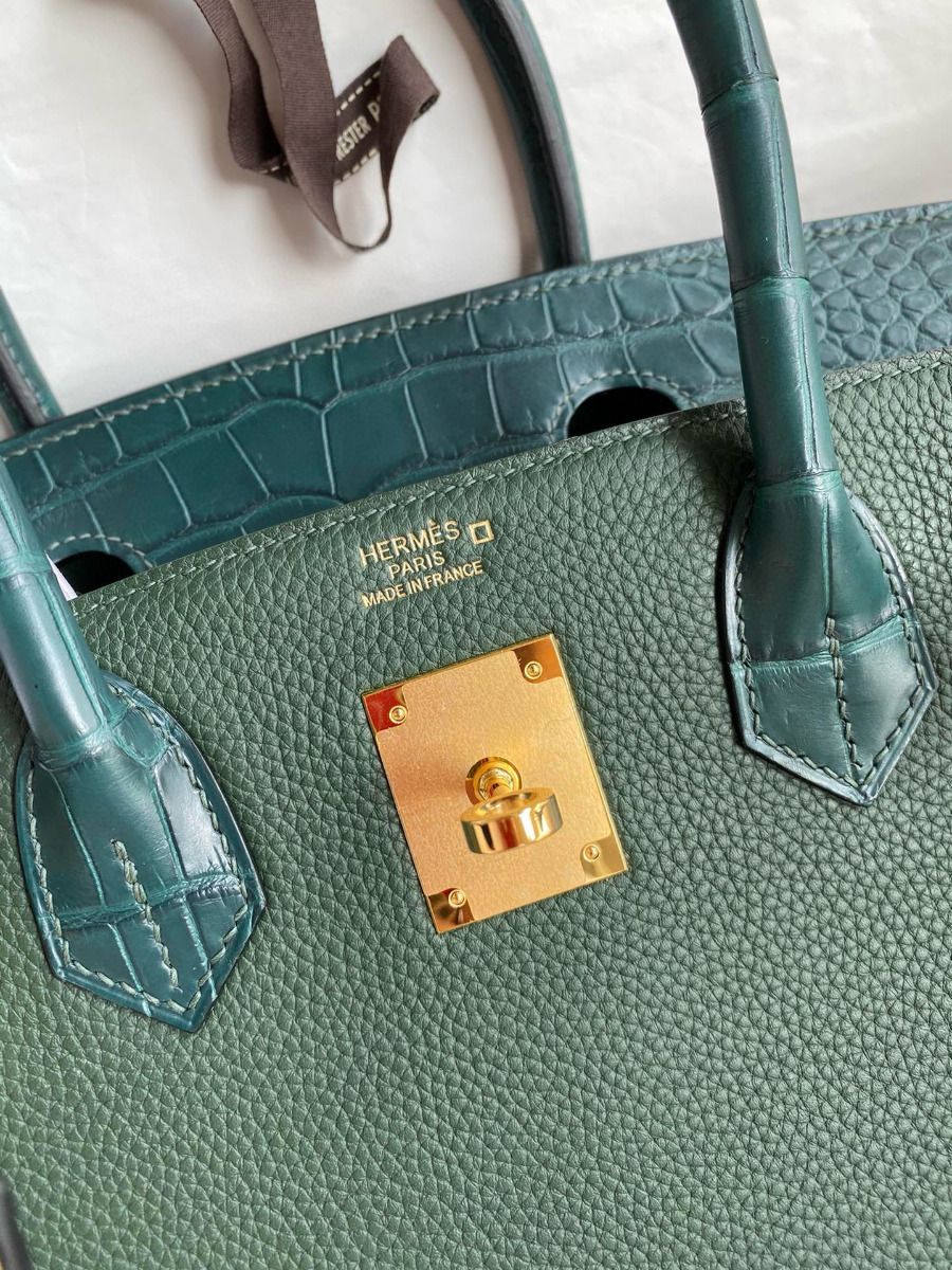 Hermes Touch Birkin 30 Bag in Green Clemence and Matte Alligator Leather - Image 7