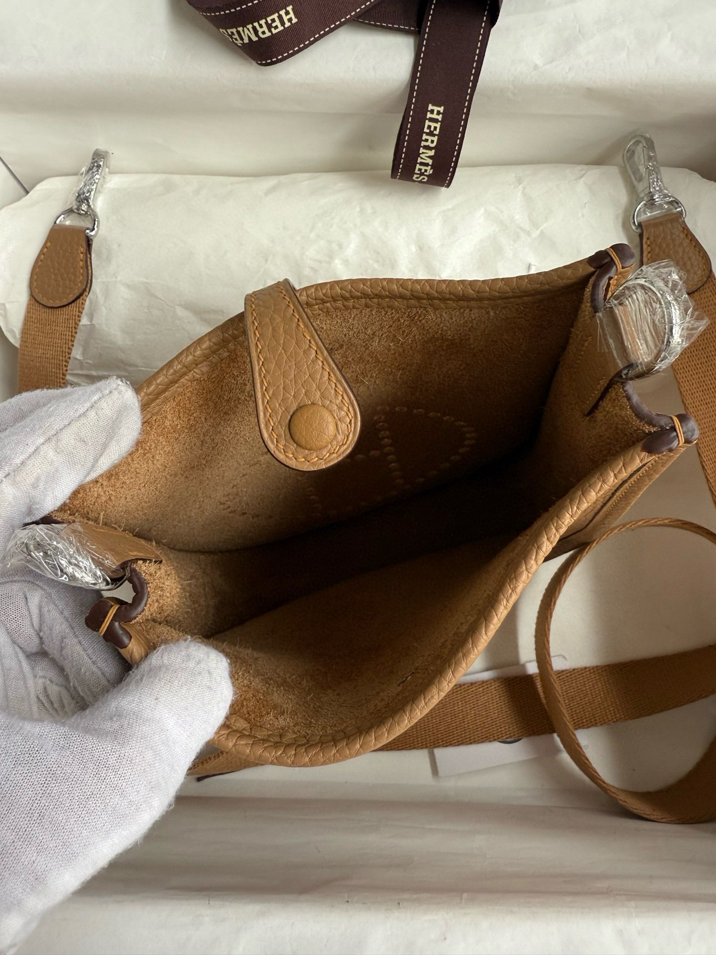 Hermes Evelyne Mini Handmade Bag in Chai Clemence Leather - Image 8