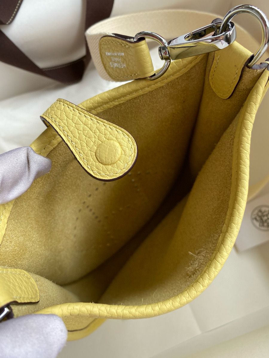 Hermes Evelyne Mini Handmade Bag in Jaune Poussin Clemence Leather - Image 9