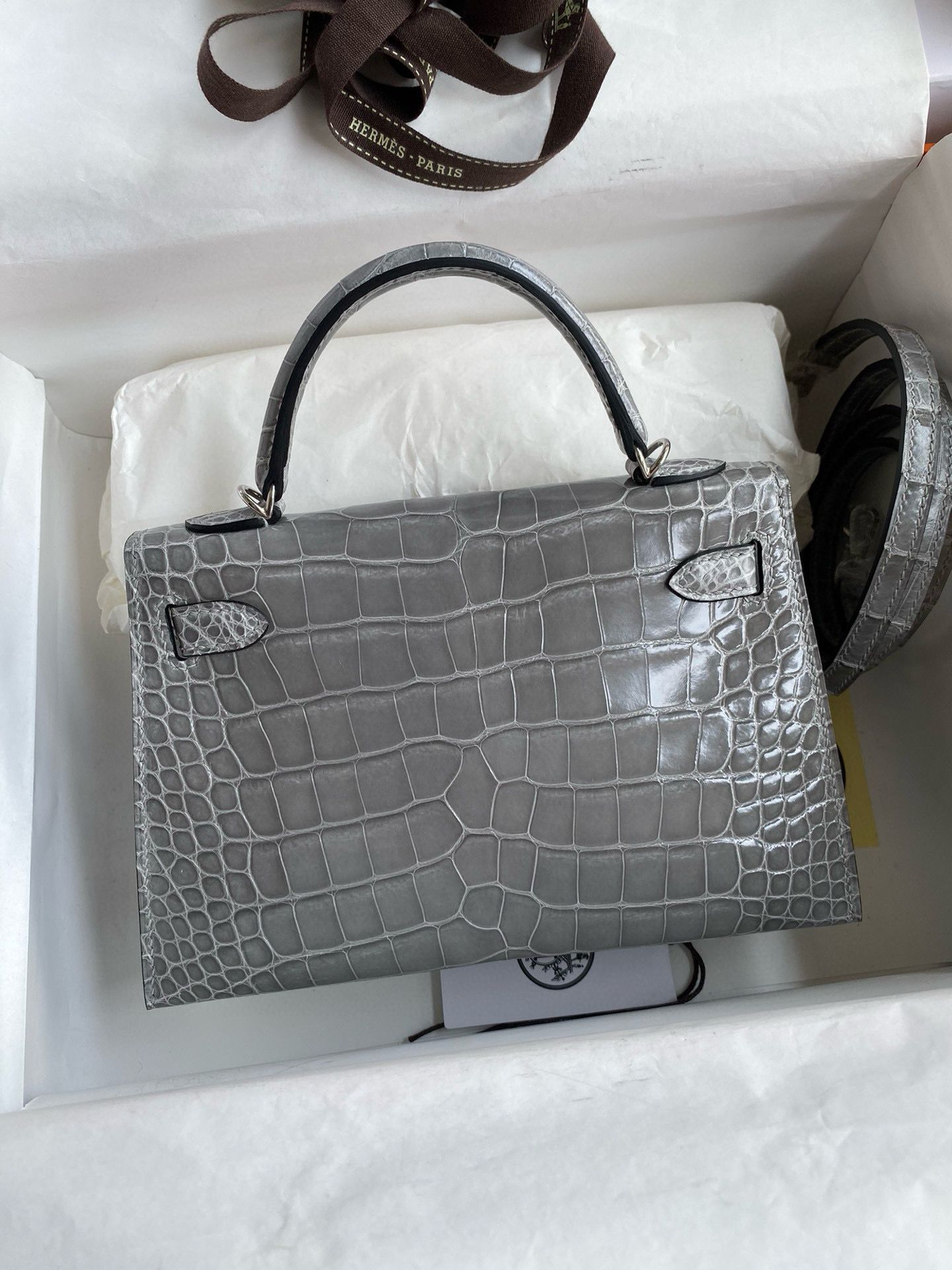 Hermes Kelly Mini II Sellier Handmade Bag in Gris Ciment Shiny Alligator Leather - Image 3