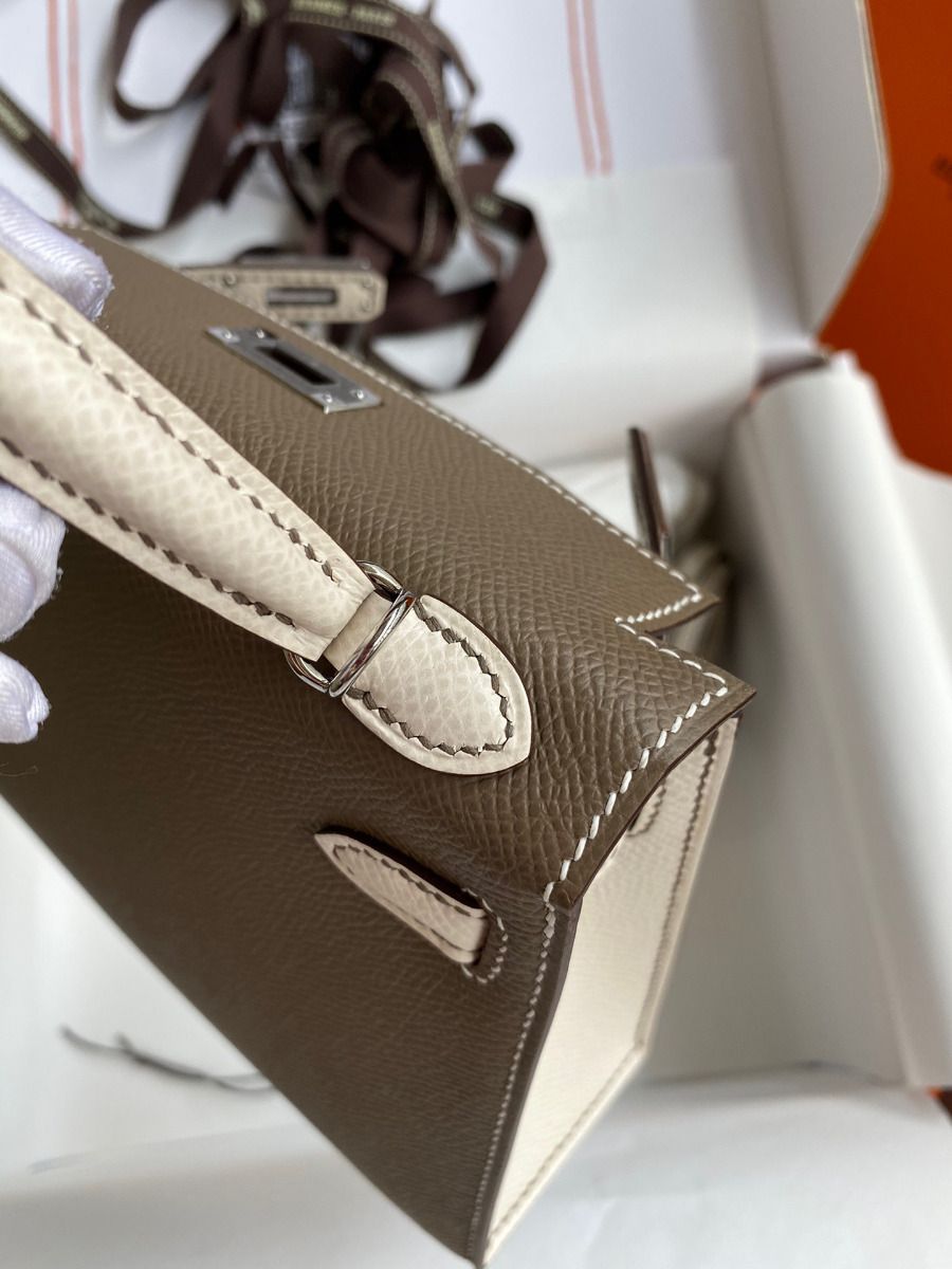 Hermes Kelly Mini II Sellier Bicolor Handmade Bag in Taupe and Craie Epsom Calfskin - Image 8