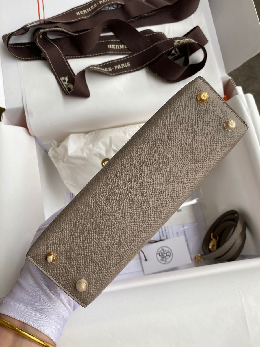 Hermes Kelly Mini II Sellier Handmade Bag In Gris Asphalt Epsom Calfskin - Image 5