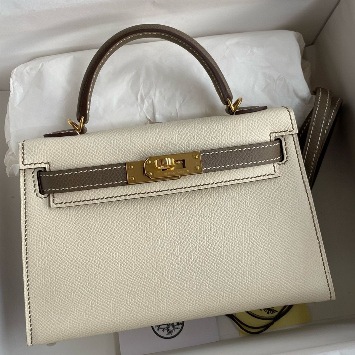 Hermes Kelly Mini II Sellier Bicolor Handmade Bag in Nata and Taupe Epsom Calfskin