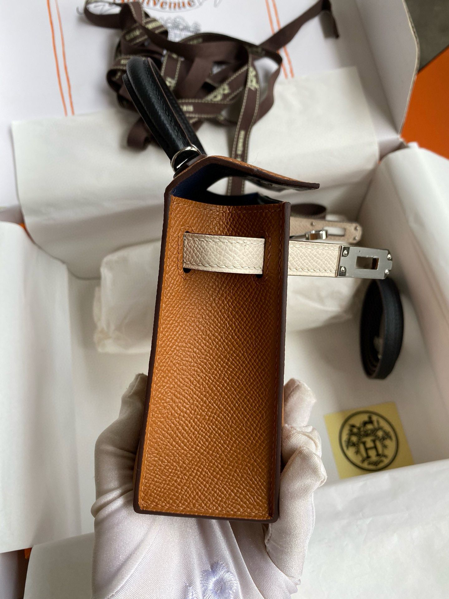 Hermes HSS Kelly Mini II Sellier Tri-color Bag in Gold/Craie/Black Epsom Calfskin - Image 7