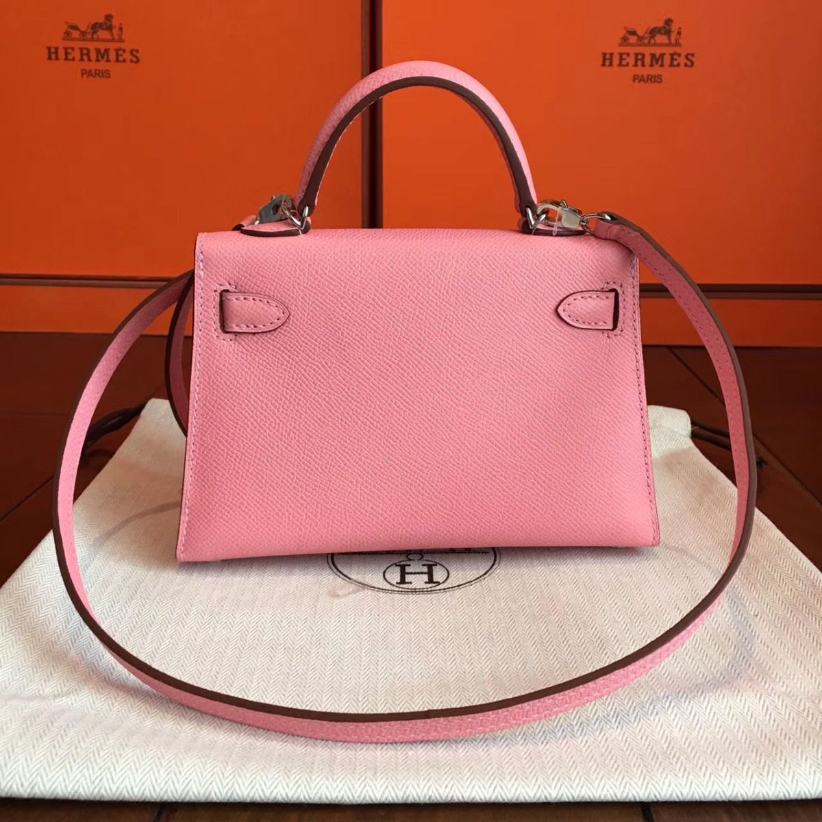 Hermes Kelly Mini II Handmade Bag In Rose Confetti Epsom Leather - Image 3