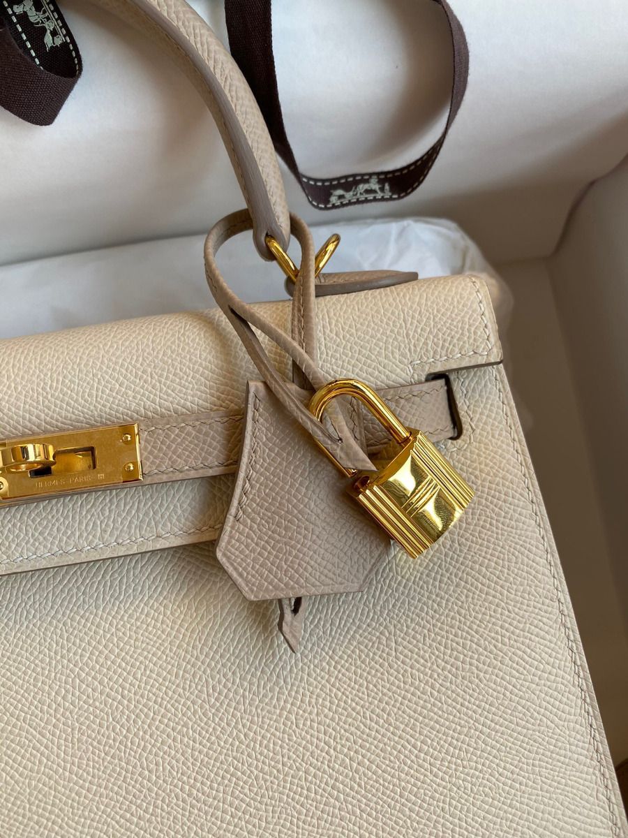 Hermes Kelly Sellier 25 Bicolor Bag in Craie and Trench Epsom Calfskin - Image 4