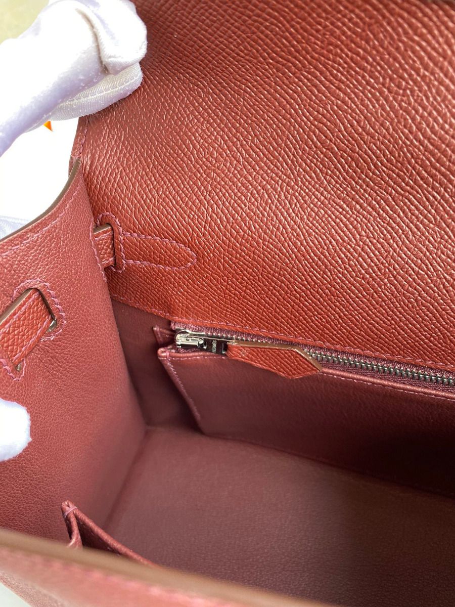 Hermes Kelly Sellier 25 Handmade Bag In Bordeaux Epsom Calfskin - Image 10