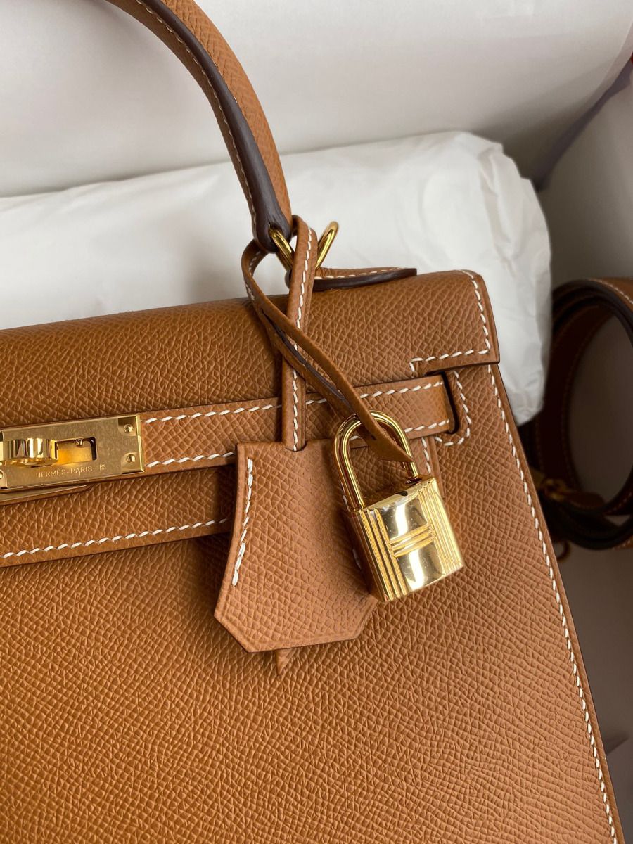 Hermes Kelly Sellier 25 Handmade Bag In Gold Epsom Calfskin - Image 4