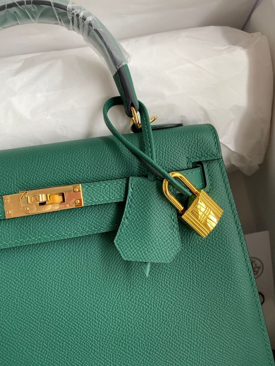 Hermes Kelly Sellier 25 Handmade Bag In Malachite Epsom Calfskin - Image 4