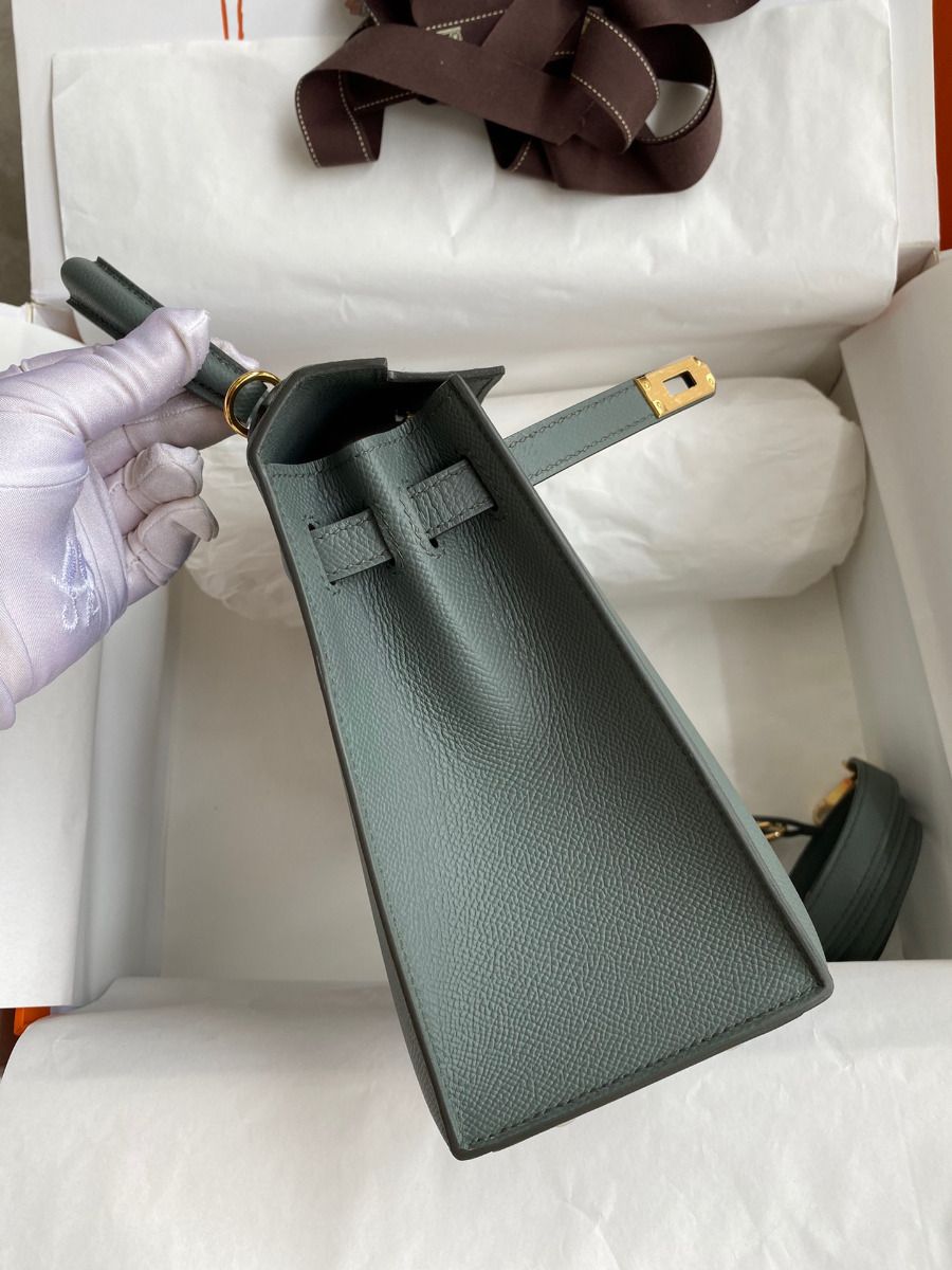 Hermes Kelly Sellier 25 Handmade Bag In Vert Amande Epsom Calfskin - Image 6