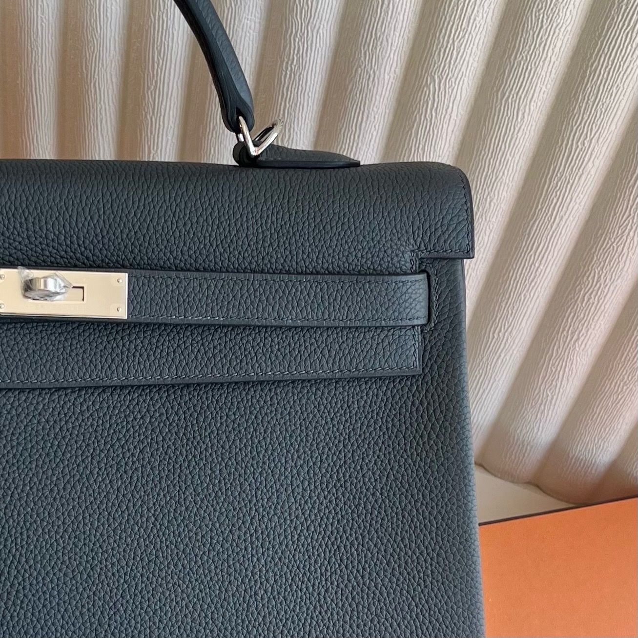 Hermes Kelly Retourne 35 Handmade Bag in Gris Misty Clemence Leather