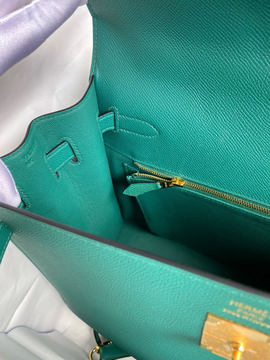 Hermes Kelly Sellier 35 Handmade Bag In Malachite Epsom Calfskin - Image 10