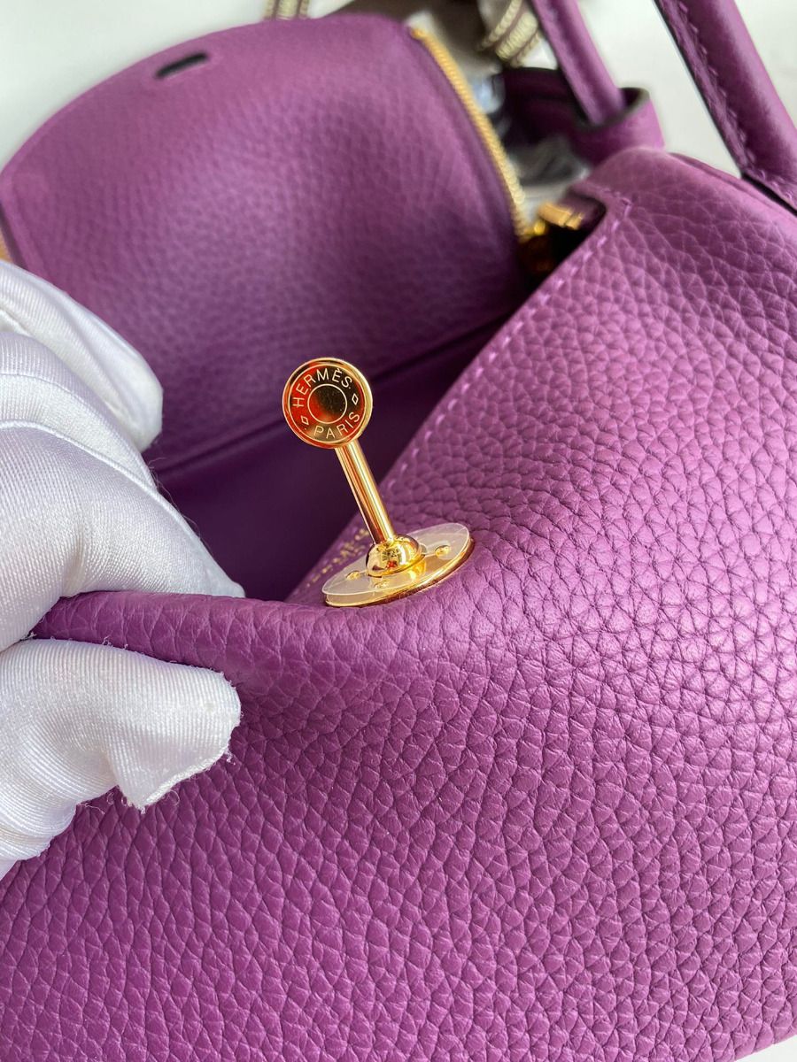 Hermes Mini Lindy Handmade Bag In Anemone Clemence Leather - Image 9