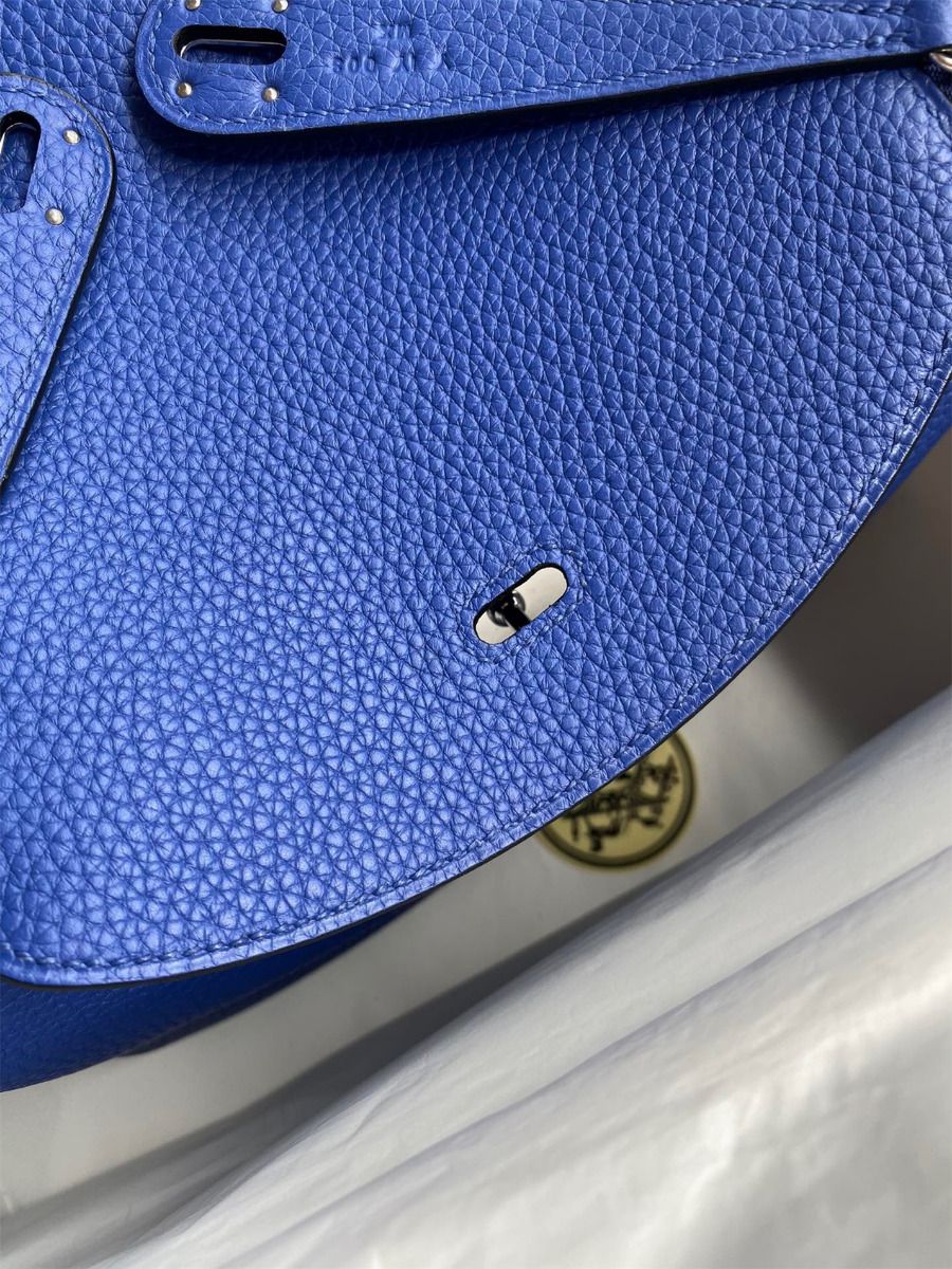 Hermes Lindy 26 Handmade Bag In Blue Electric Clemence Leather - Image 7