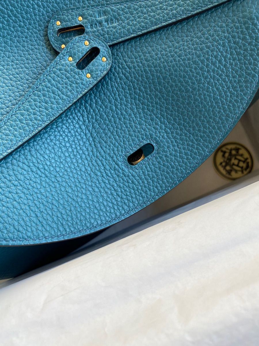 Hermes Lindy 30 Handmade Bag In Vert Bosphore Clemence Leather - Image 8