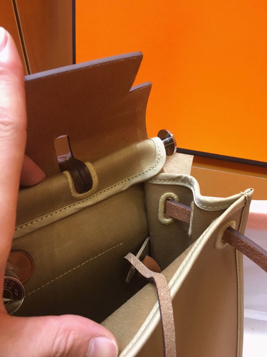 Hermes Herbag Zip 31cm Bag In Brown And Beige - Image 7
